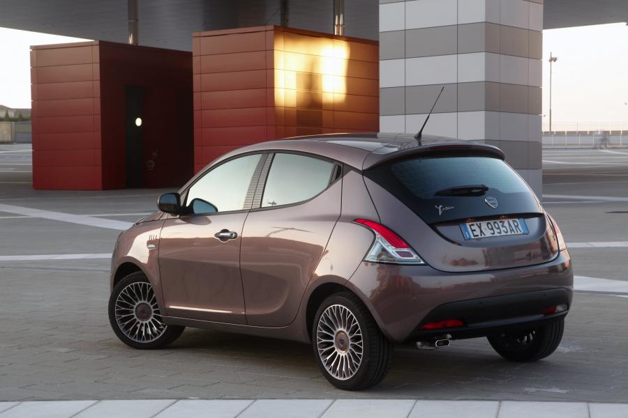  Lancia Ypsilon ELLE (846) 2014 года  (фото 15 из 34)